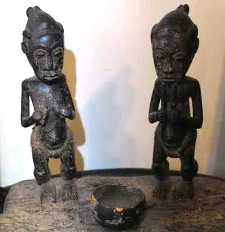 2 Baule Figuren, Elfenbeinküste